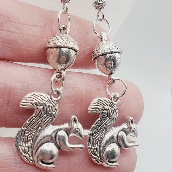 18k gold squirrel acorn earrings handmade silver plated 3D fall Thanksgiving new - Picture 5 of 9